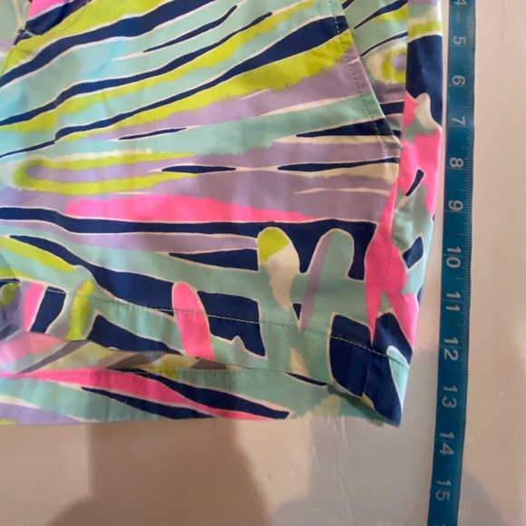 Lilly Pulitzer The Callahan Shorts Size 4 - Picture 8 of 10